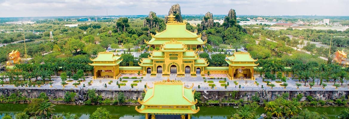 Dai Nam Van Hien Tourist Complex, Binh Duong