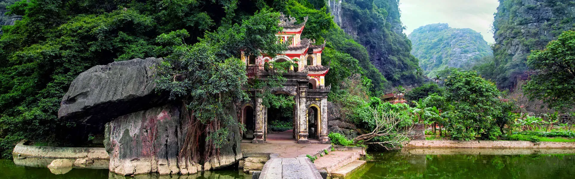 Halong Bay-on-land and the Citadel