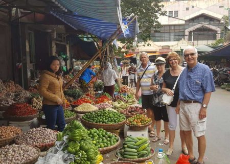Hanoi Vegan Food Tour &#8211; an Explosion of Flavors for Vegetarian Foodies
