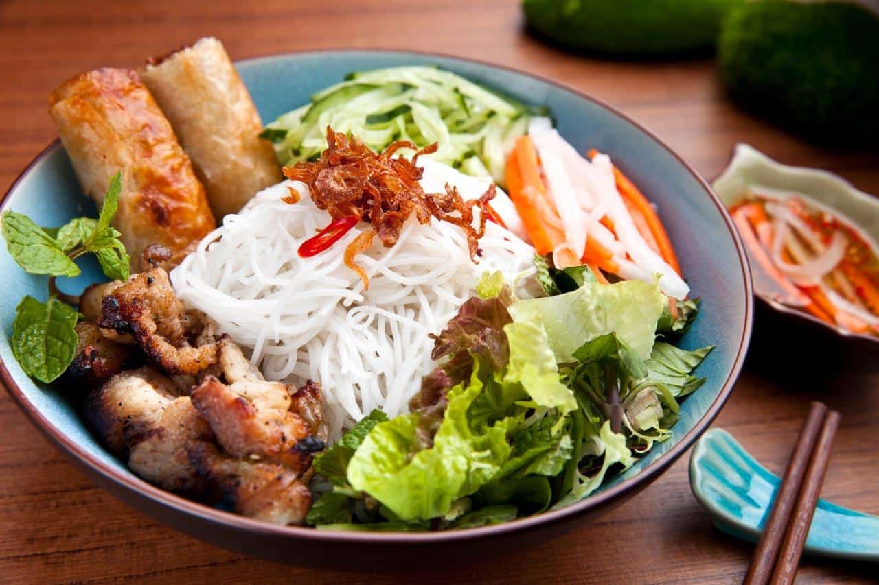 Bun Thit Nuong - Vermicelli with marinated char-grilled meat
