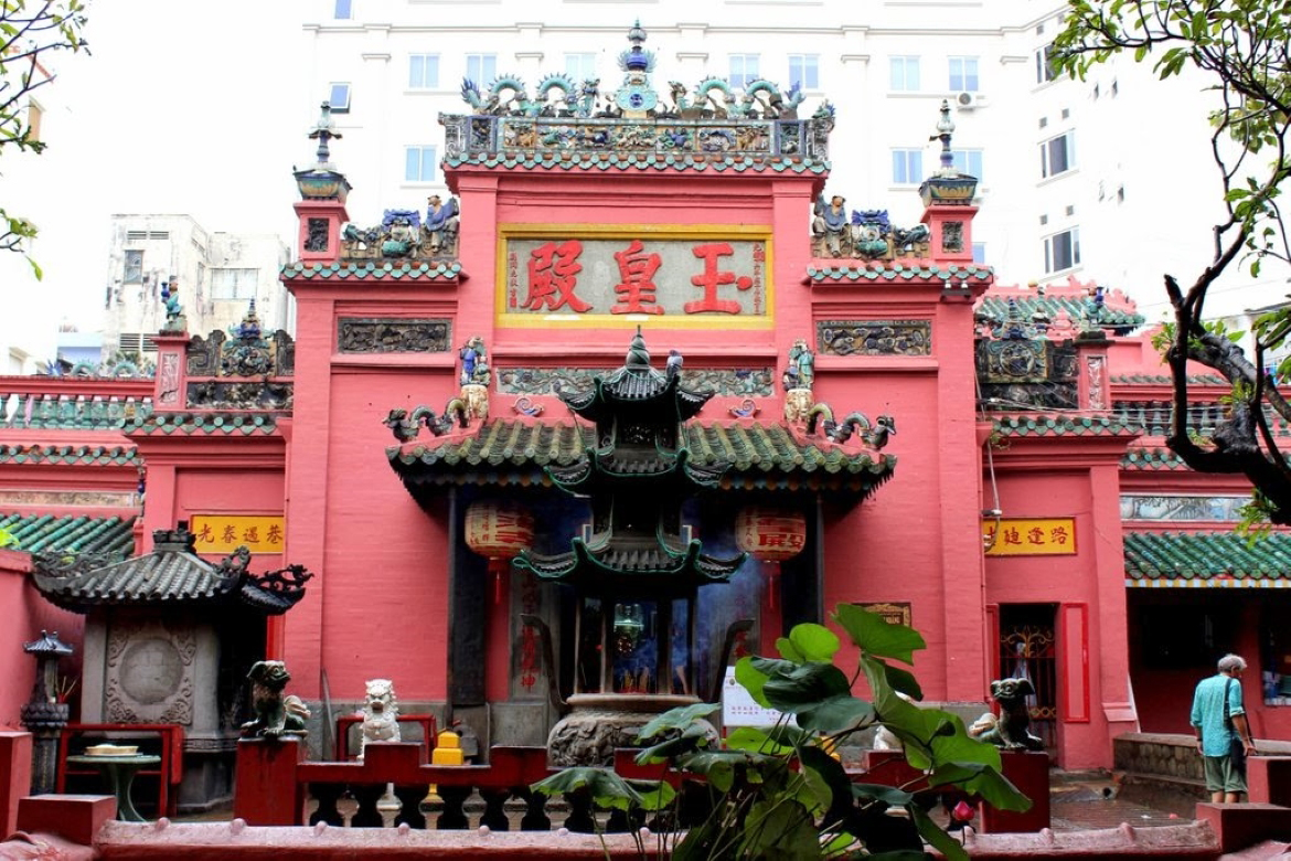 Jade Emperor Pagoda - Where President Obama  visited in Saigon