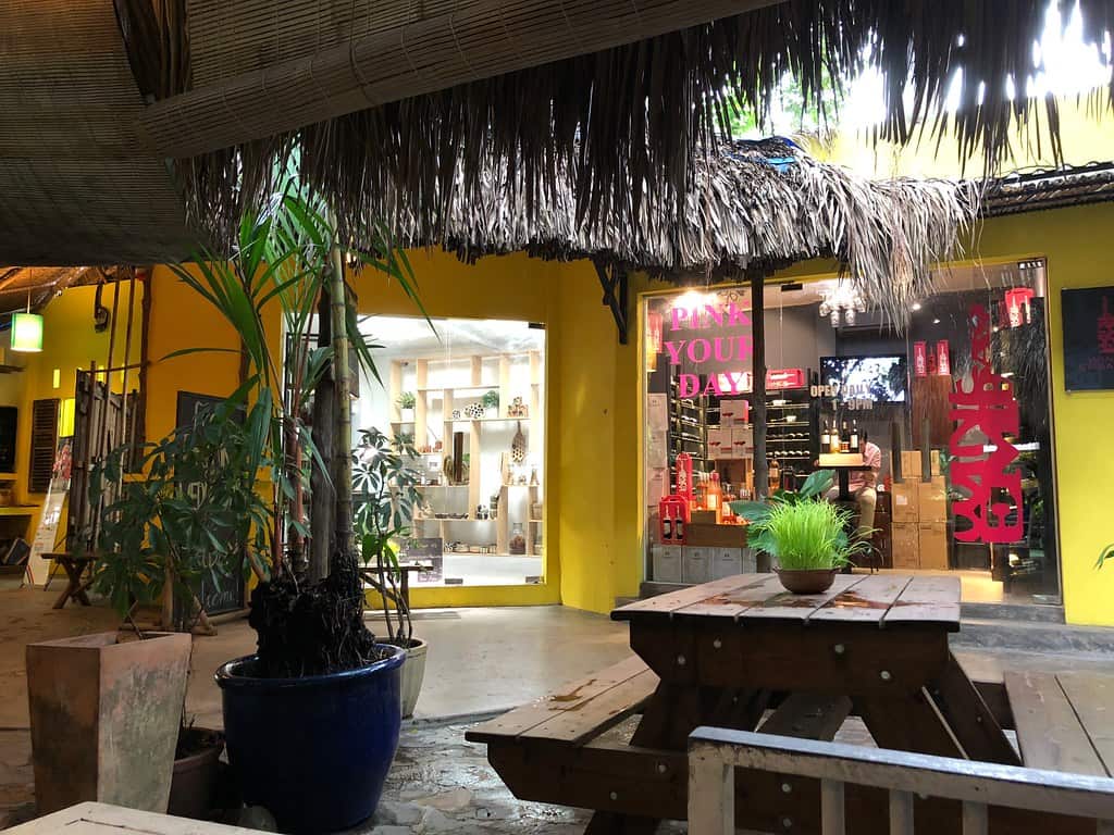 Snap Café - kid friendly spots in Ho Chi Minh City