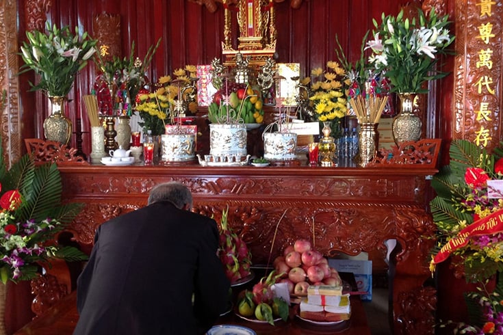 Why Do Vietnamese People Worship Their Ancestors