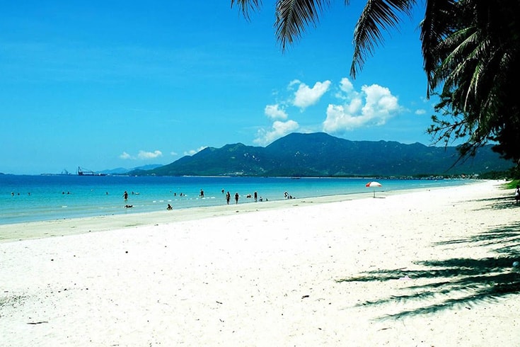 Beach at Hon Khoai island