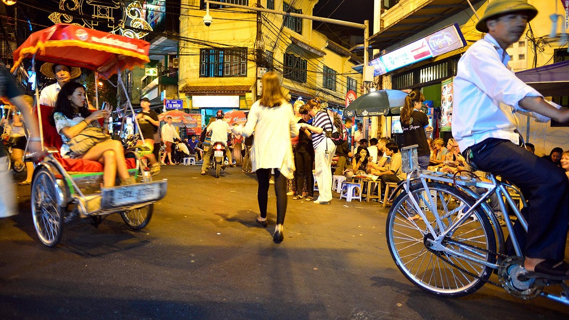 Bia Hoi Corner Hanoi, Vietnam