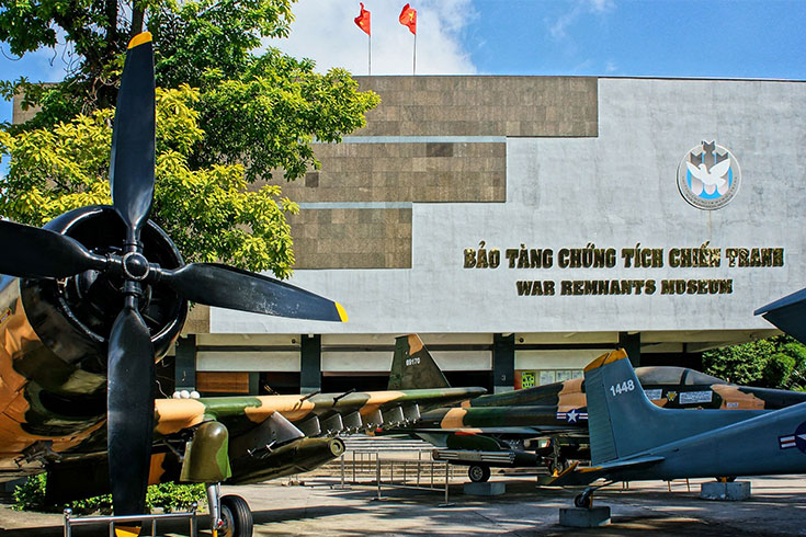 Visit War Remnants Museum