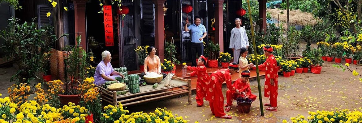 10 Do's & Don'ts During Tet Holiday in Vietnam