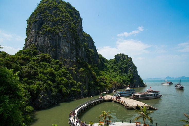 Entrance to Thien Cung Cave - How Thien Cung cave was found