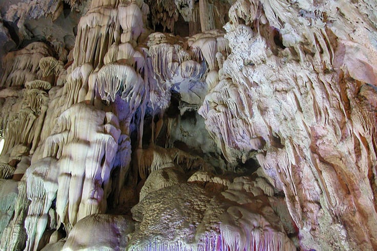 Highlights of Thien Cung Cave