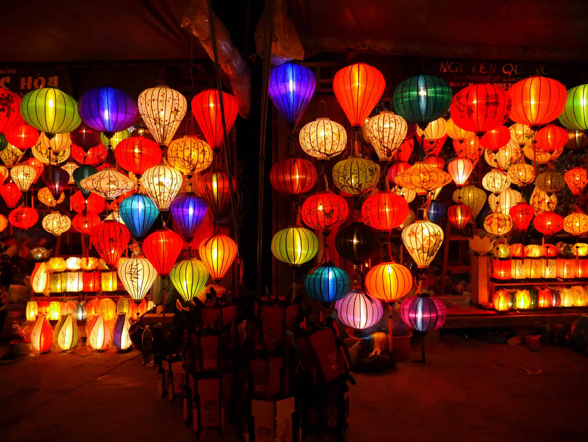 Hoi An Night Market Travel Guide - What To Buy