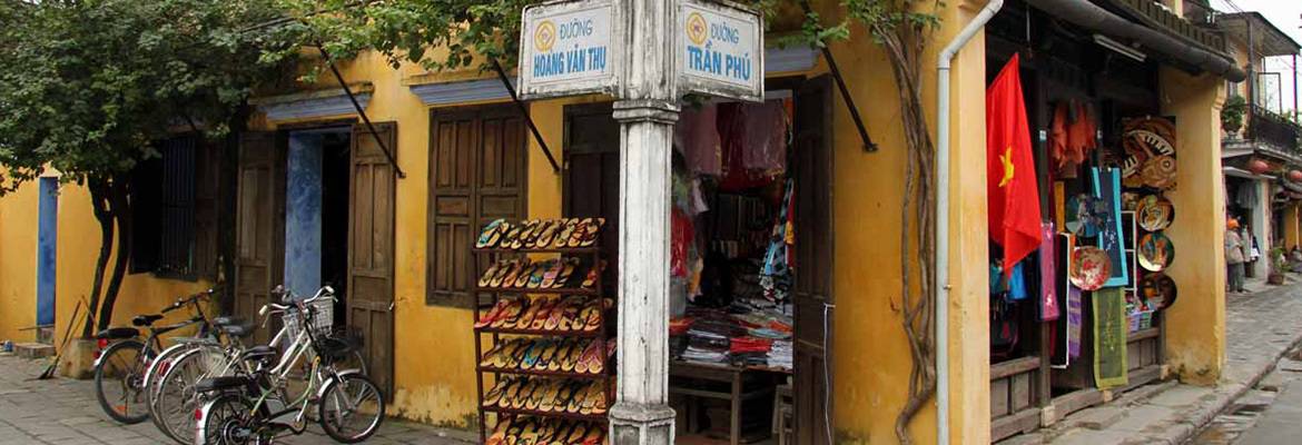 13 Best Places for Shopping in Hoi An: Buyer Guide & Tips