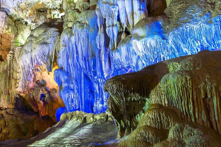 Thien Cung Cave