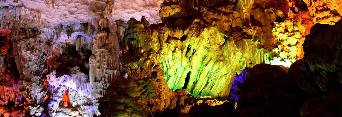 Thien Cung Cave – A Marvellous Unspoilt Beauty in Halong Bay