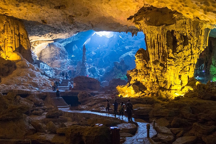 Stories behind the name Dau Go Cave