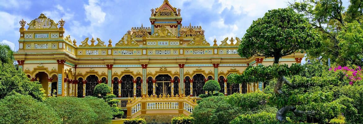 Vinh Trang Pagoda (Tien Giang)
