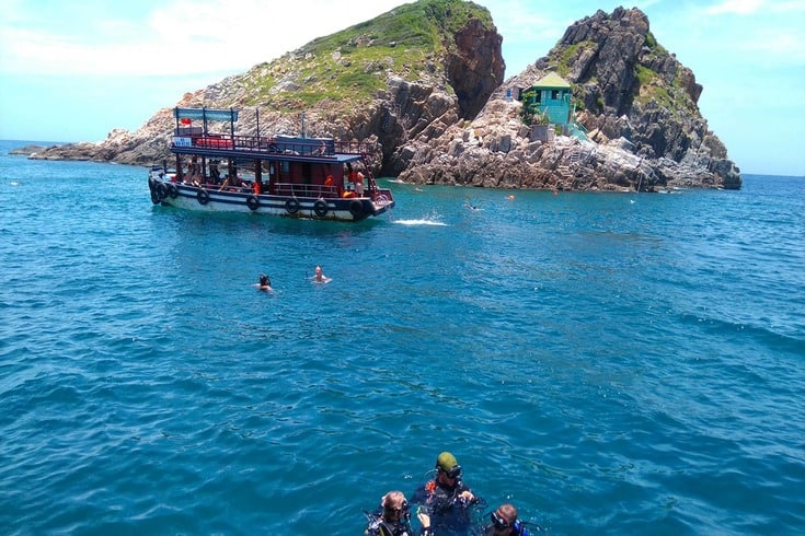 Diving in Mun Islet