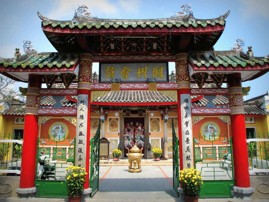 assembly-hall-of-the-chaozhou-chinese-congregation-in-hoi-an-what-to