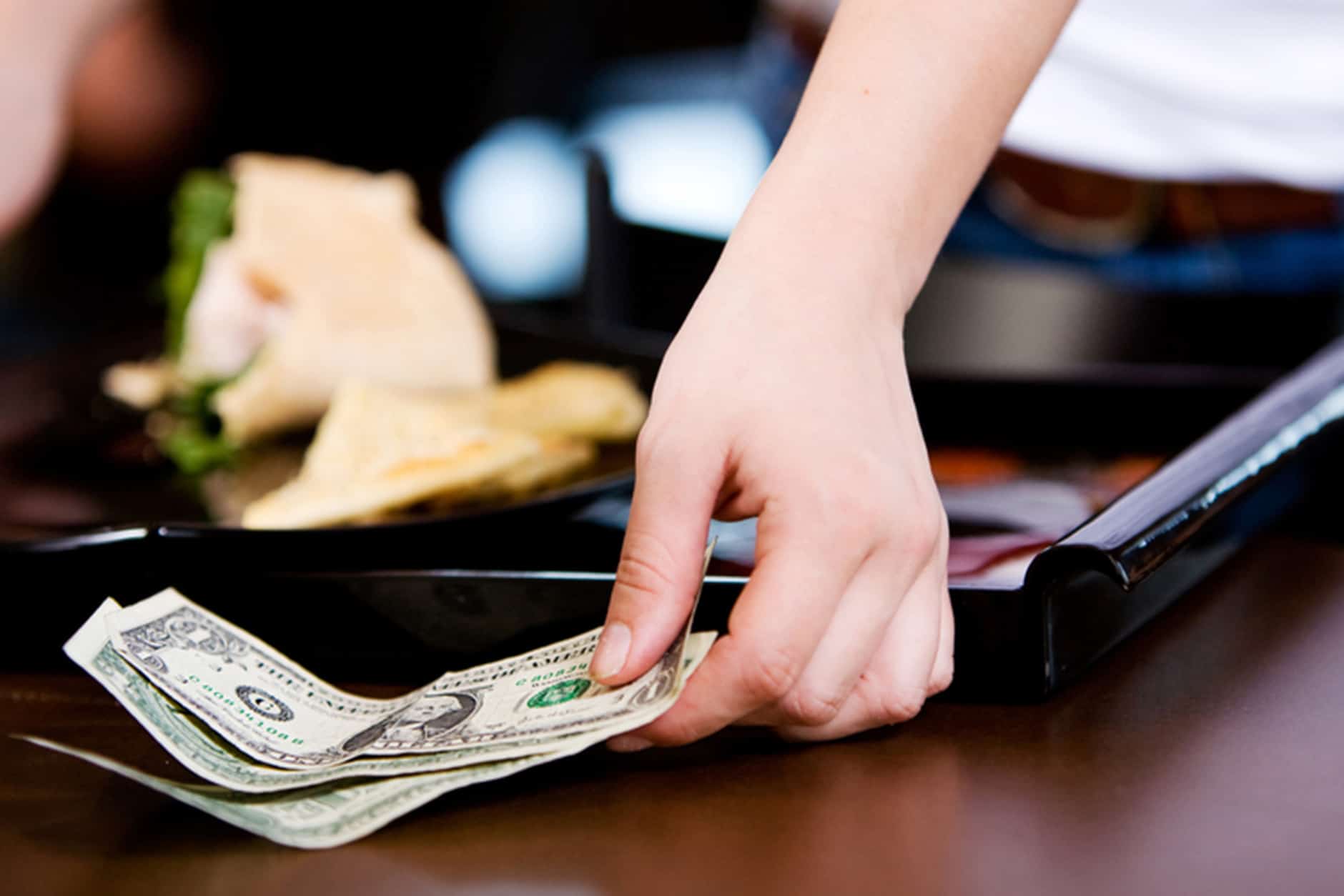 Tipping in Vietnam Etiquette, Who and How toTip