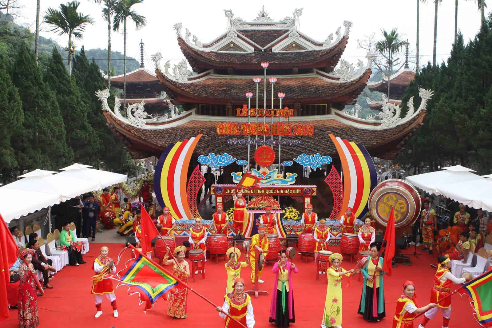 Perfume Pagoda Festival