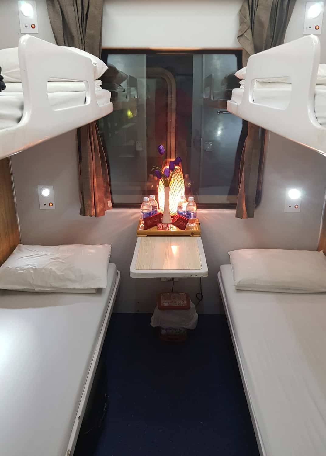 Vietnam overnight train bed options