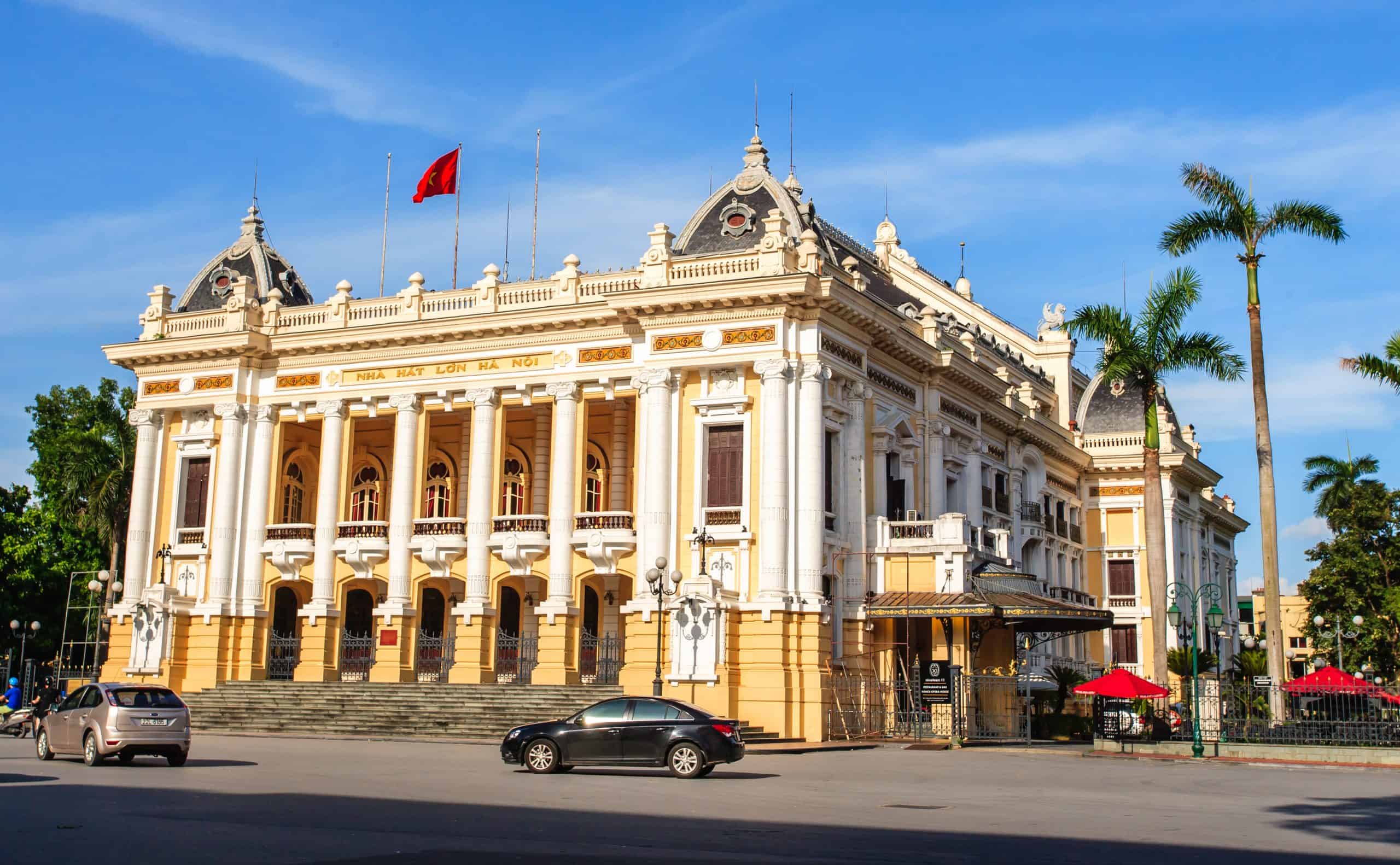 Visit Hanoi Opera House in the first afternoon during 2 days