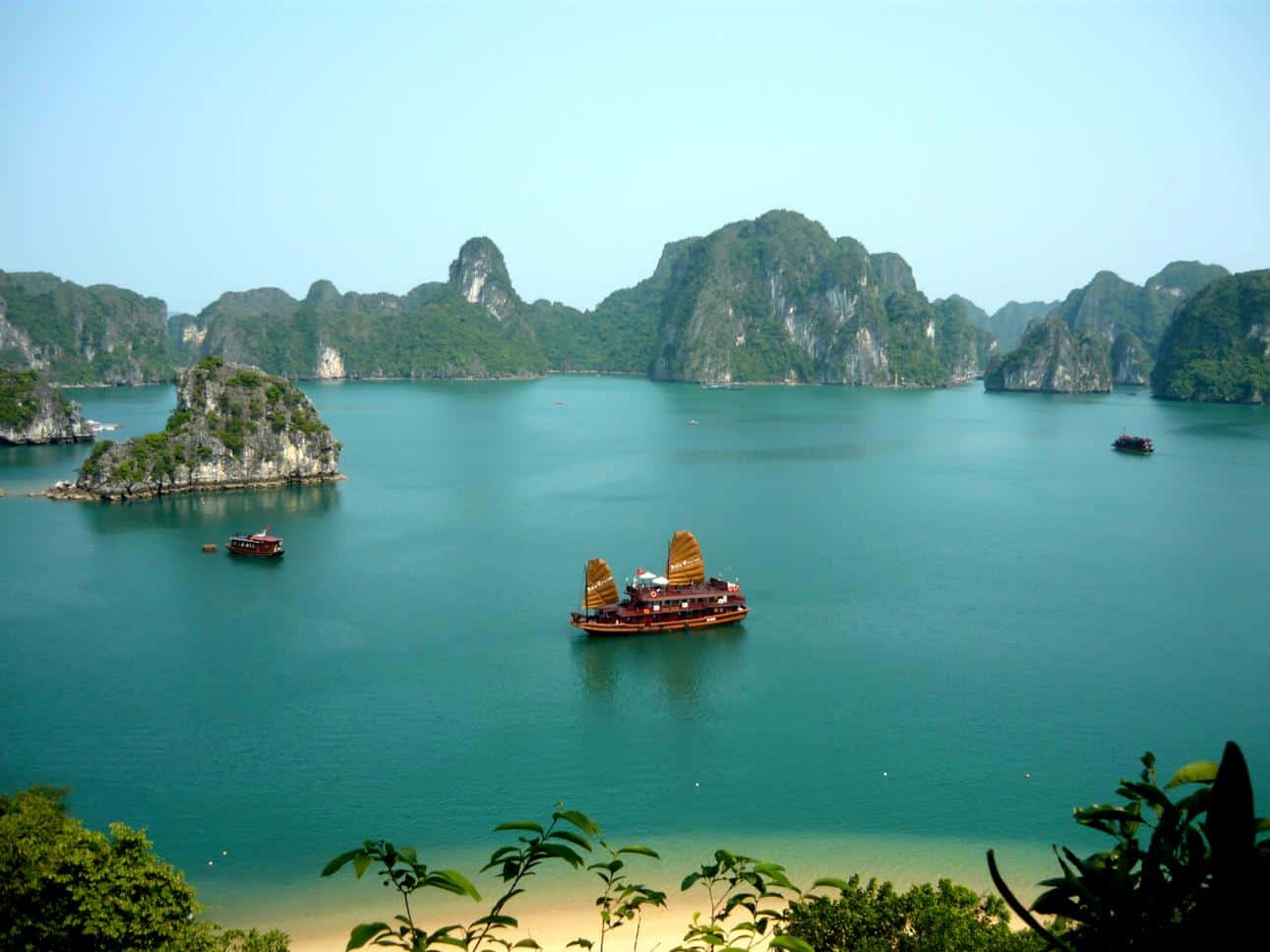 Where is Halong Bay