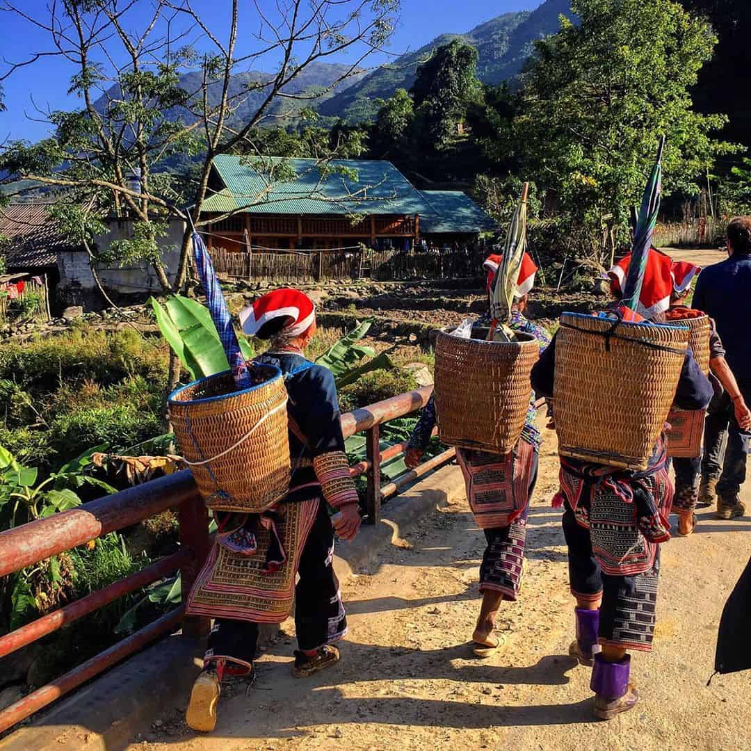 Locals in Ban Ho Village 