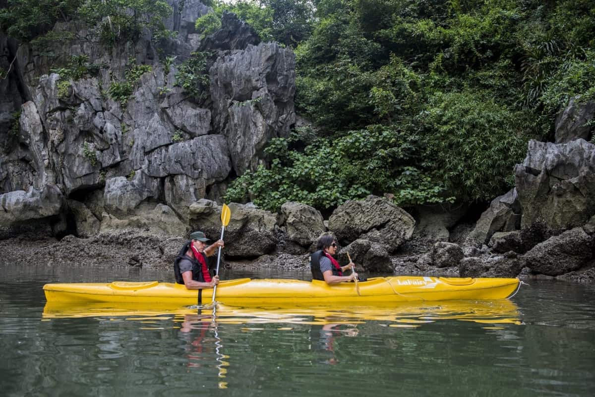 Best time to go for halong bay kayaking