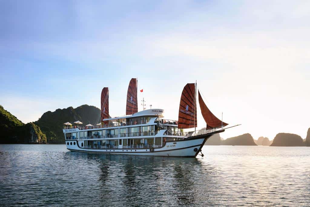 Best 2-day Lan Ha Bay Cruise Tour with Maya Cruise