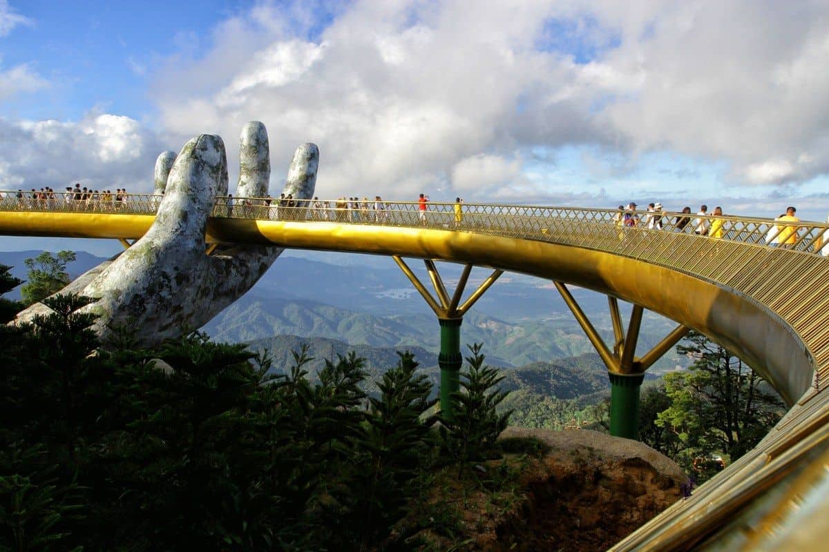 Golden bridge - instagram worthy places in Vietnam