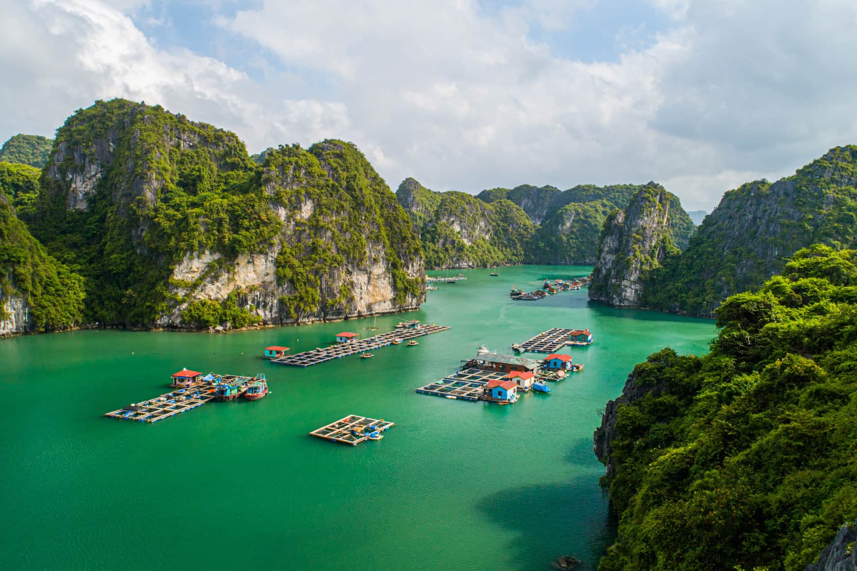 Halong Bay - instagram worthy places in Vietnam