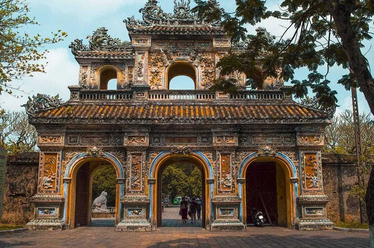 hue vietnam tourist attractions
