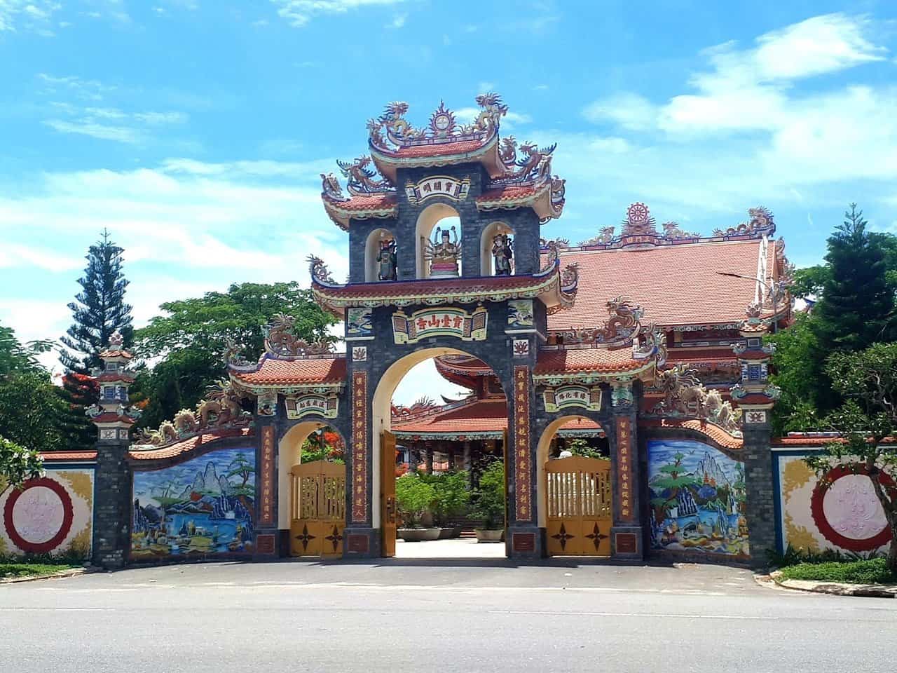Buu Dai Son Pagoda Highlights