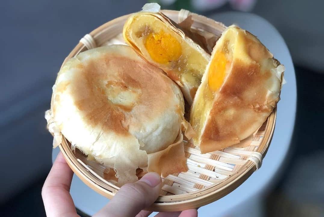 Banh Pia - dishes in Mekong Delta