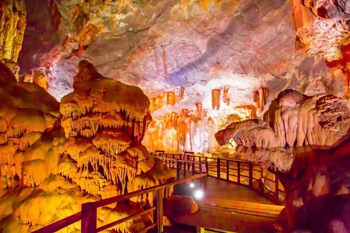 Hightlights of Kim Quy cave