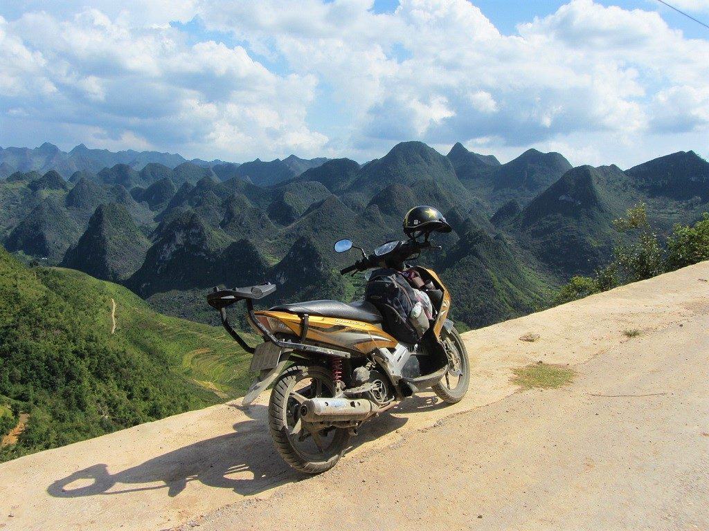 motorbike-tour-in-ha-giang