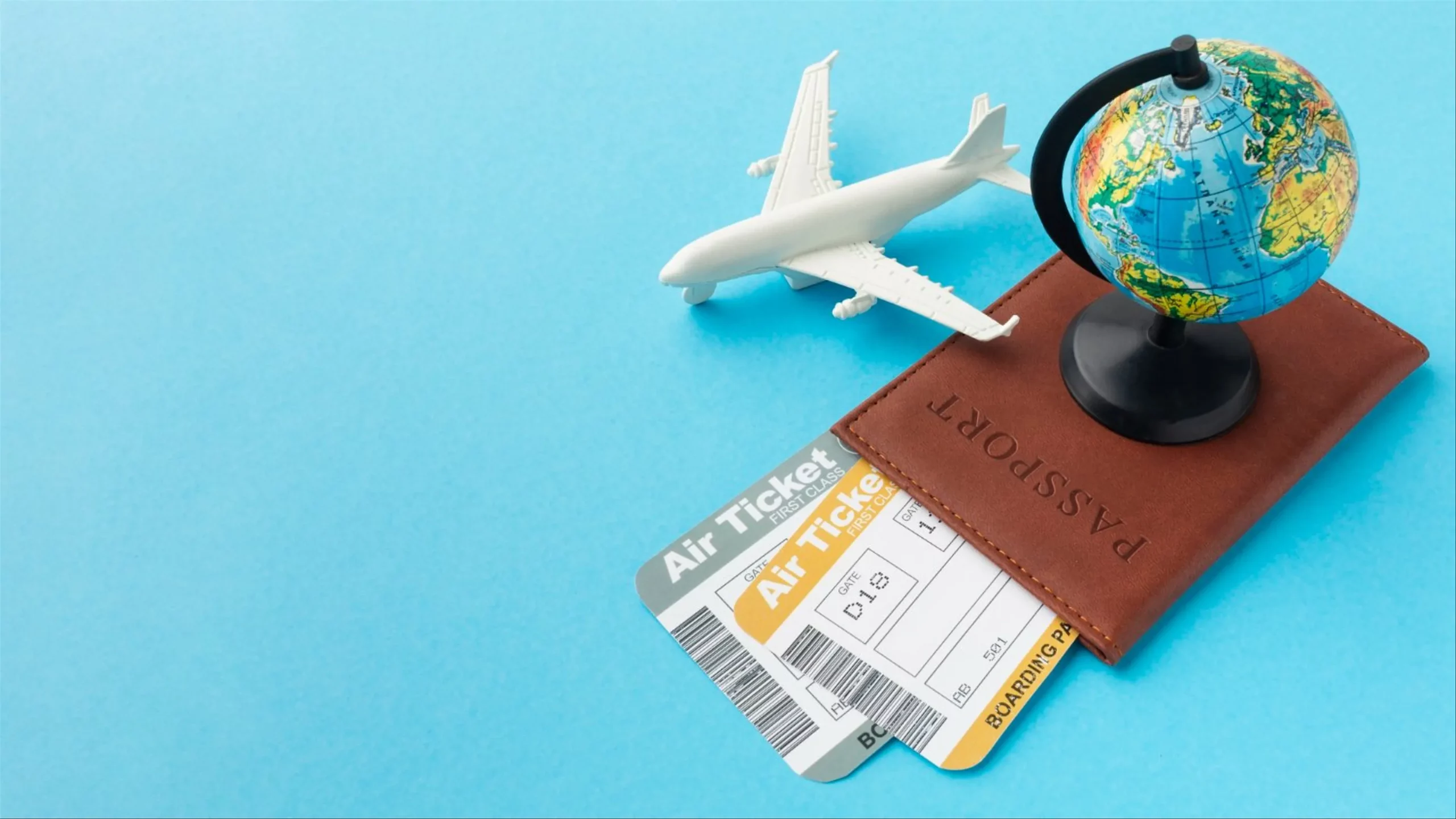 Vietnam E-Visa vs. Visa on Arrival (VOA): Which is Right for You? (Updated 2025)