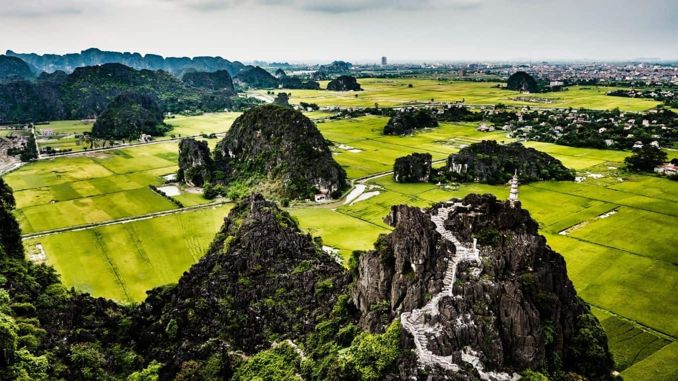 ninh-binh-to-sapa-01