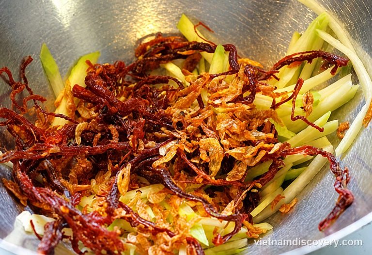 Putting Paper Mixture Rice Paper Recipe (Bánh Tráng Trộn)