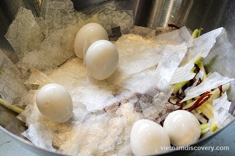 Putting Paper Mixture Rice Paper Recipe (Bánh Tráng Trộn)