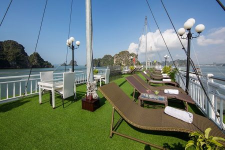 3-Day Cruise on Halong Bay with Kayaking, Swimming, Cooking Class