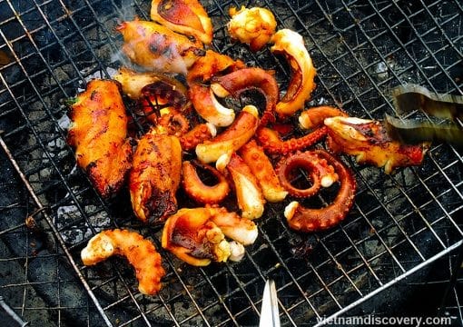 3 Octopus Street Food Dishes in Saigon