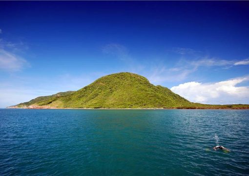 Explore Bay Canh Island: The Paradise In Con Dao, Vung Tau