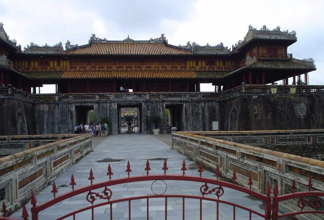 Top 16 Best Things to Do in Hue for…
