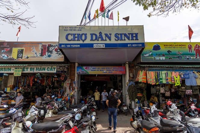 7. Dan Sinh Market