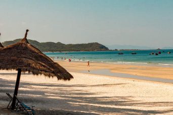 Doc Let beach in Nha Trang (monktwins)