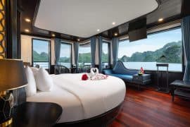 HONEYMOON VIP SUITE ROOM