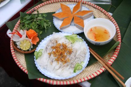 Hanoi Motorbike Night Street Food Tour: Nightlife & Night Food