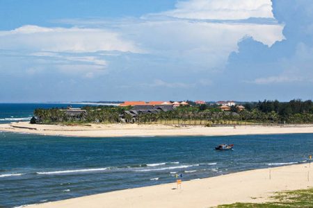 Nhat Le Beach – a Fascinating Seaside Landscape