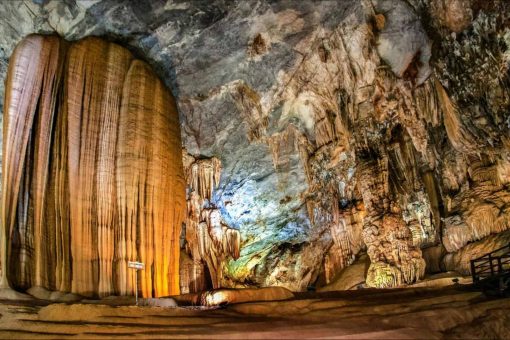 Paradise Cave (Thien Duong Cave)  The Longest Dry Cave in Asia